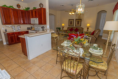 Overview of the Breakfast Nook & Family Room